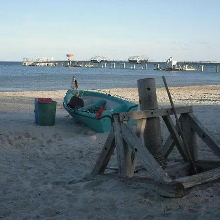 Danish Annik Wolpers *