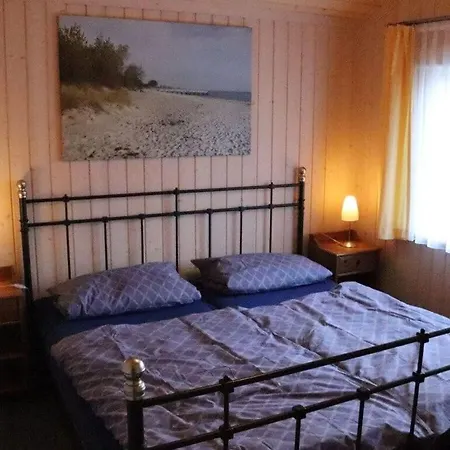 Danish Annik Wolpers