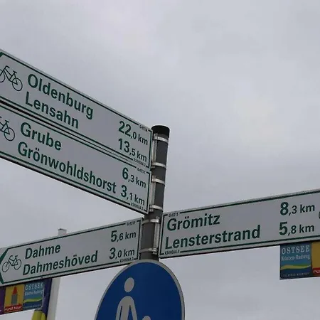 Danish Annik Wolpers *